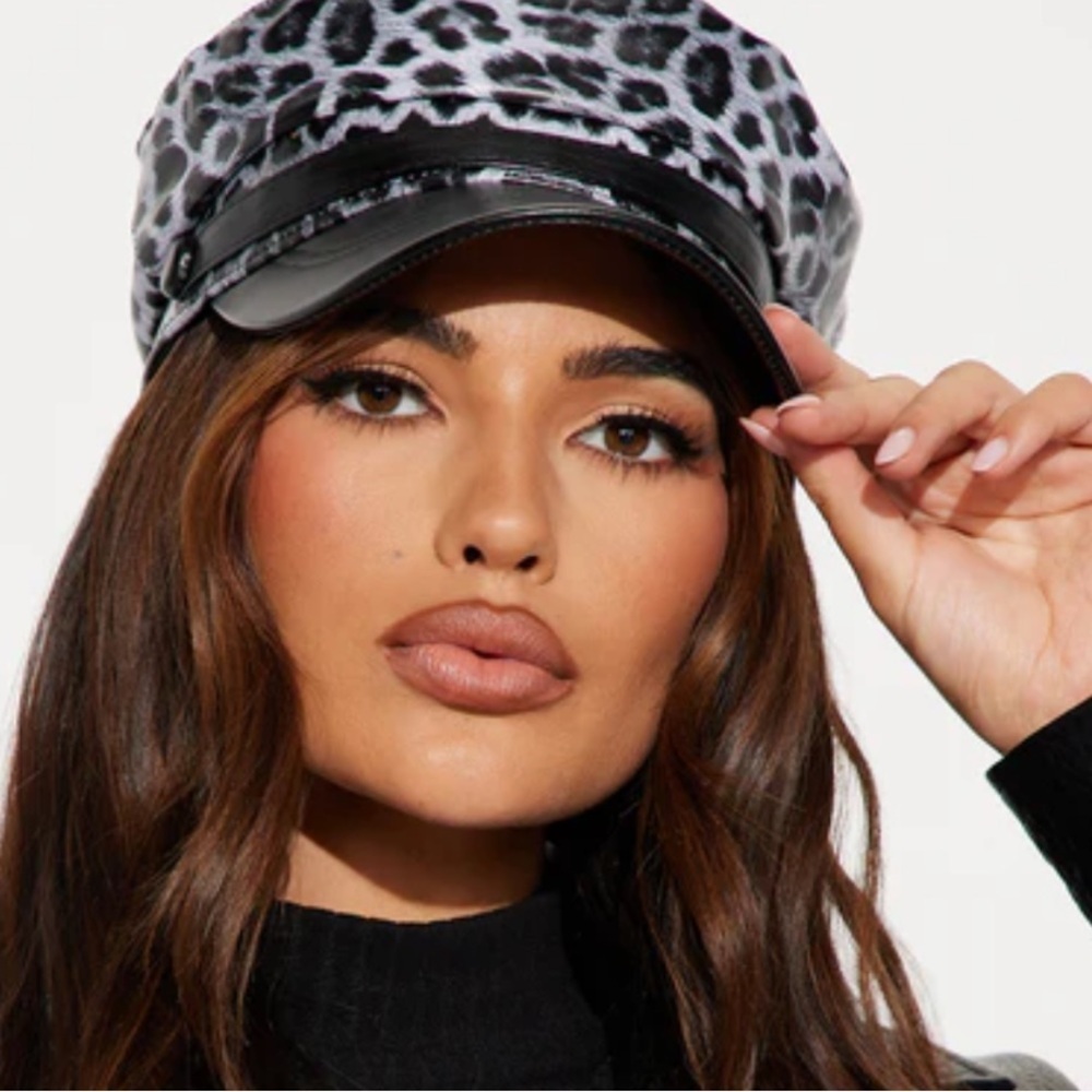 Fashion stunning woman’s Hat